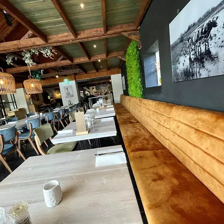 Szálloda & Restaurant - De Hilver 4*