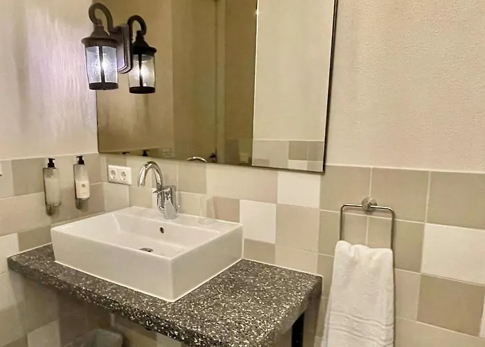 Ξενοδοχείο & Restaurant - De Hilver 4*